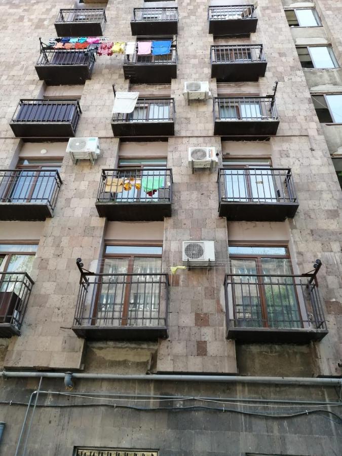 Dublex Apartment In Yerevan Komitas D1 Dış mekan fotoğraf